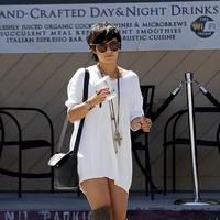 Vanessa Hudgens wearing a sweater dress photos | Picture 63609